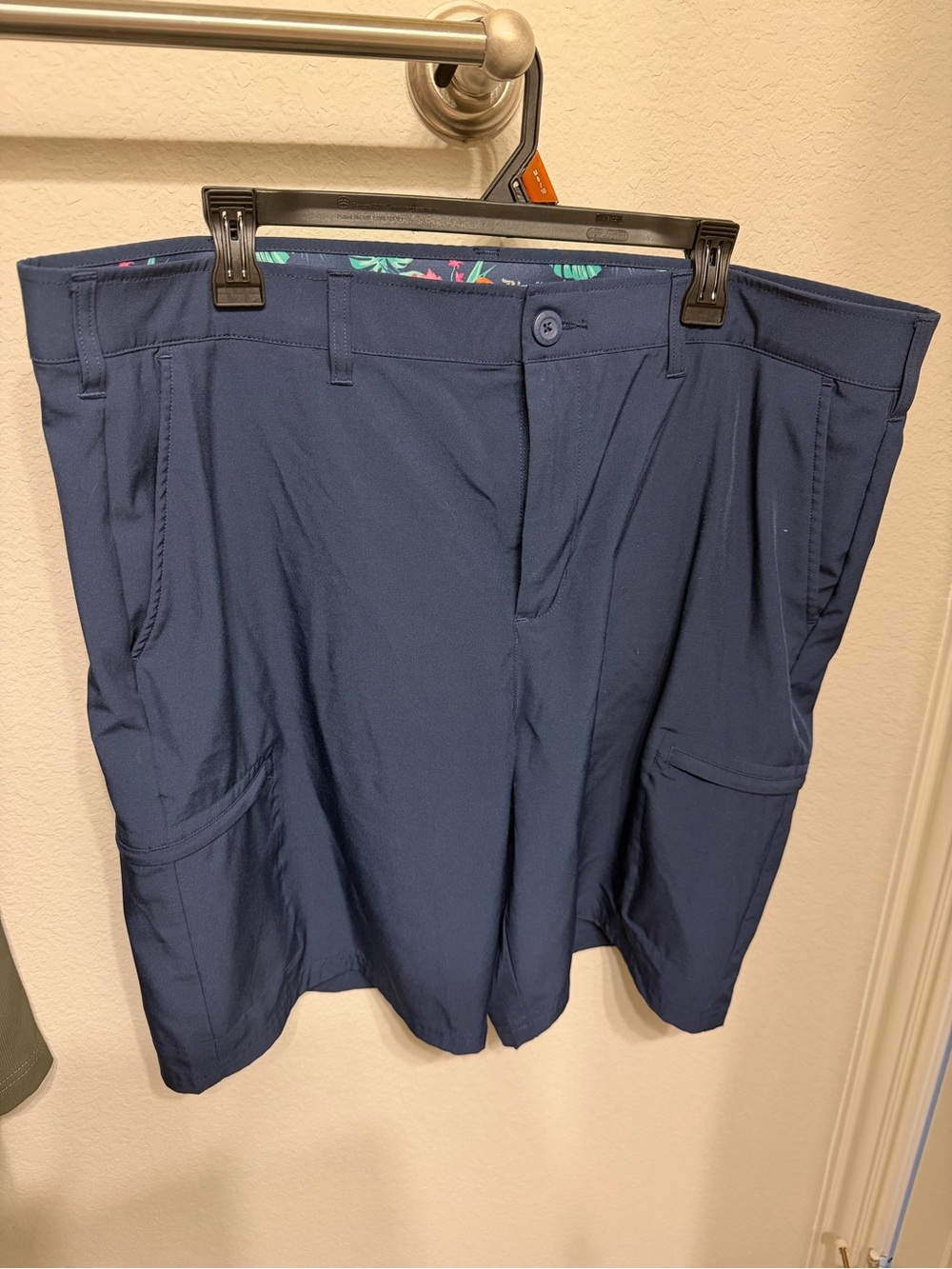 Birdie Bound Men's Navy Athletic Performance Shorts with Pockets size 40